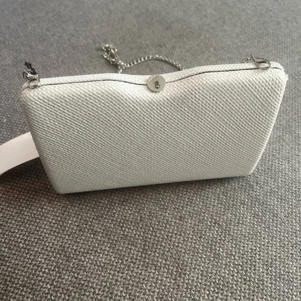 Olga Berg Cece‎ Straw Woven Box Clutch with flaw